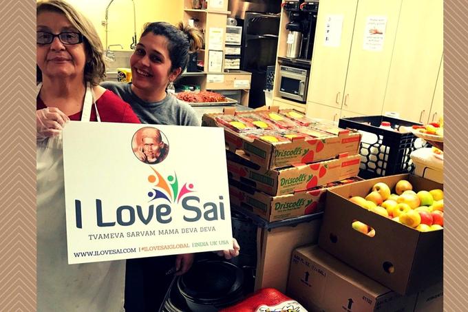 Volunteers with crates of donated fruit in New Jersey